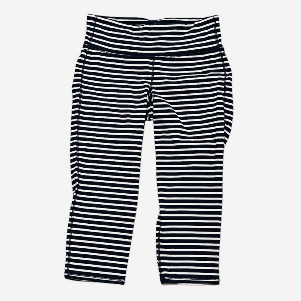 Athleta M capri leggings stripes navy